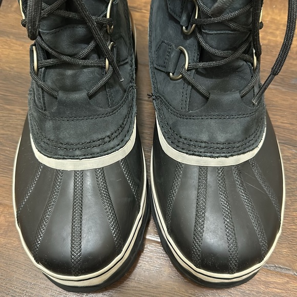 Sorel Caribou Waterproof Boots Black - Picture 12 of 12